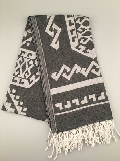 منشفة تركية يوروموس جاكار بشتمال (300 جم / 400 جم)